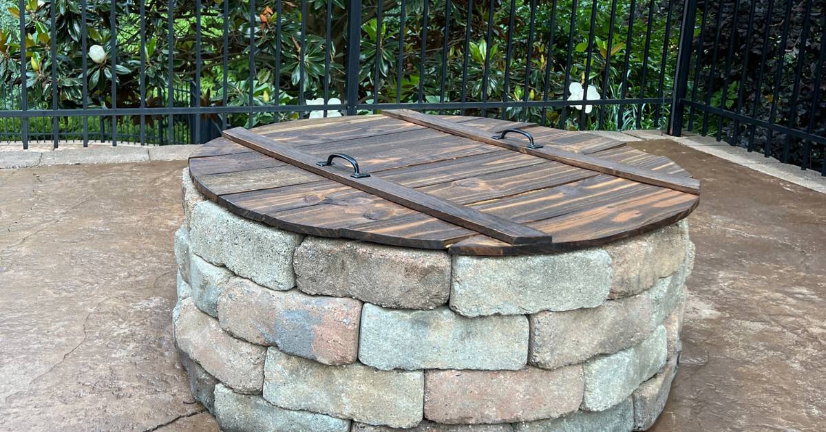Best Solar Lights for Backyard Fire Pit Area