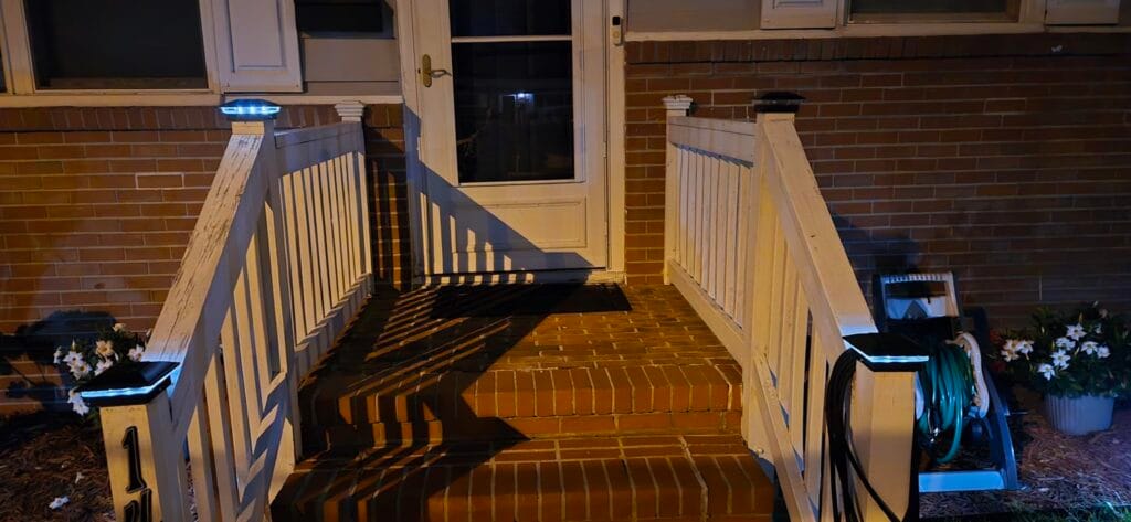 Solar Post Cap Lights for Gate Posts and Entryways