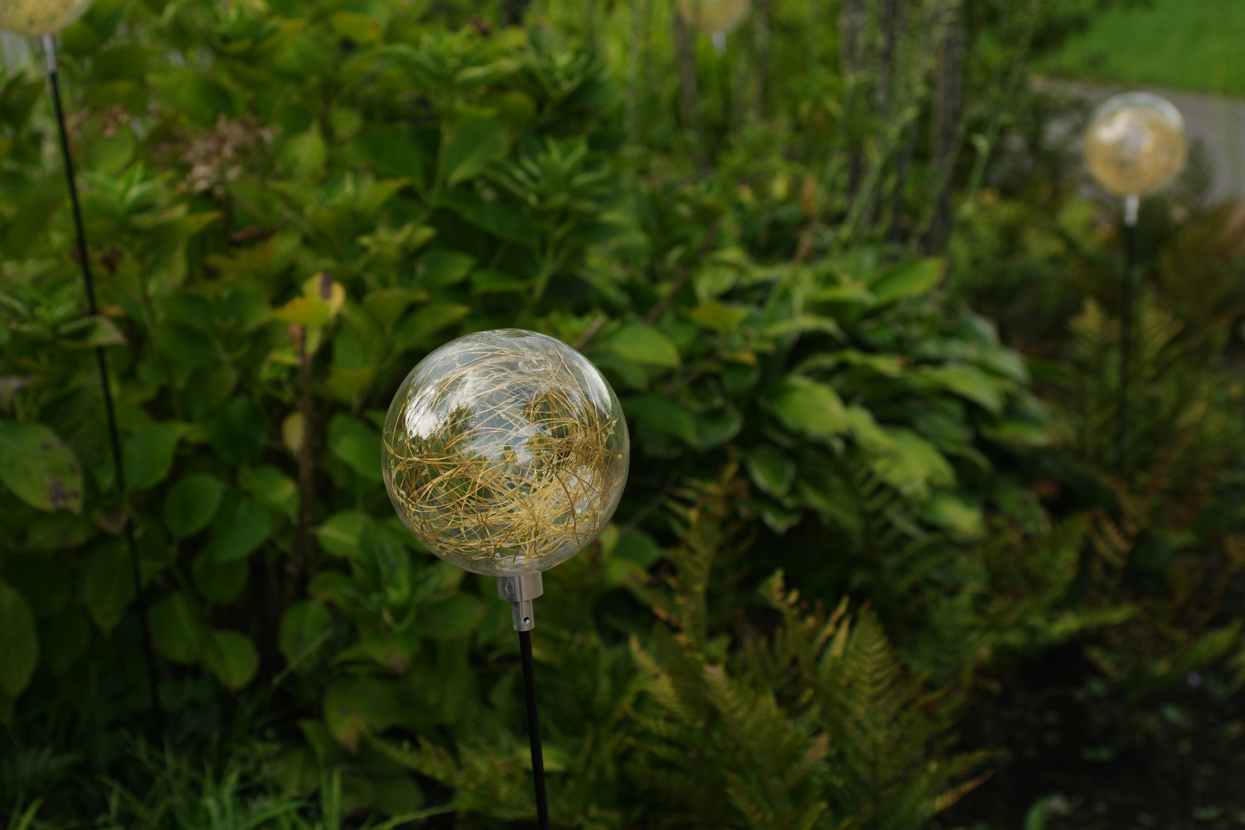 best solar light stakes for garden