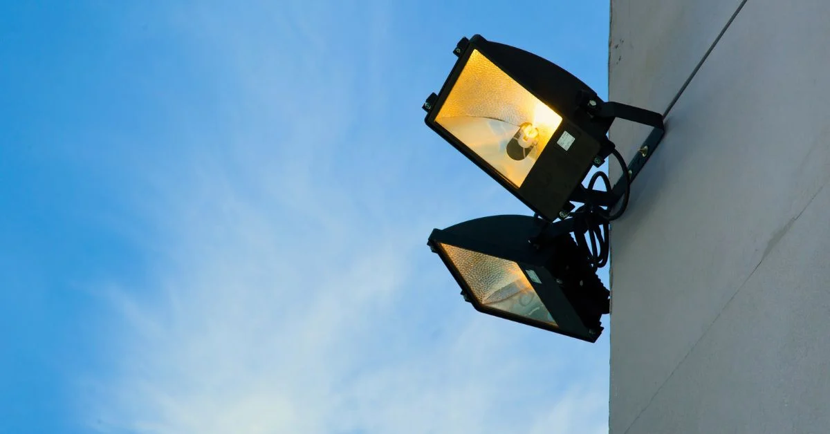 Best Solar Perimeter Light