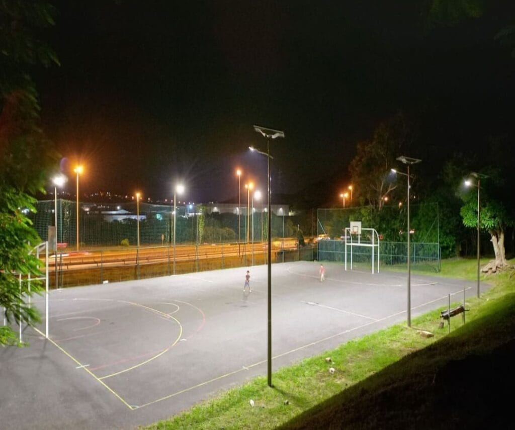 How to Choose Solar Arena Lights for a Sports Field