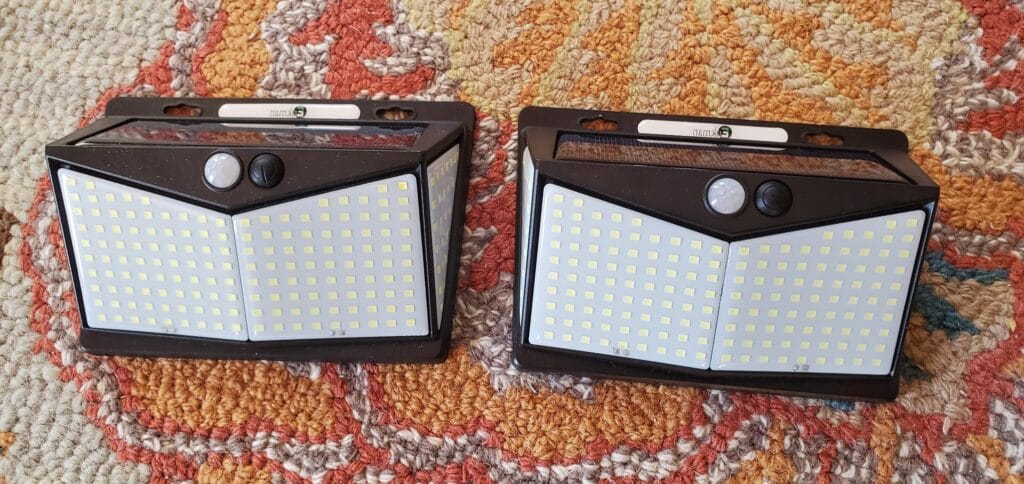 Enkman 208 LED Solar Lights