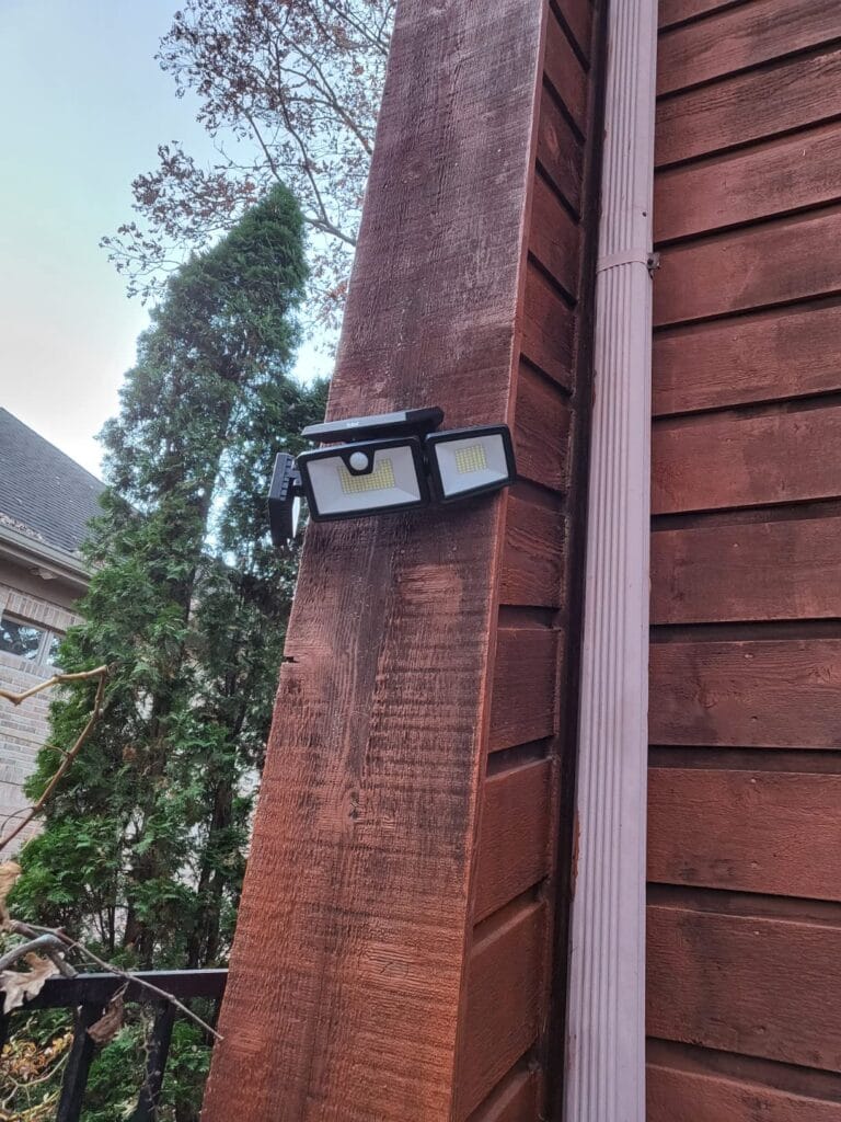TBI Security 216 LED Solar Lights